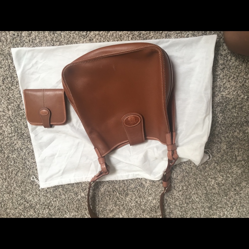 Dooney and Bourke leather bag